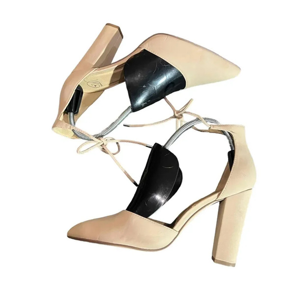 Beige Suede Block Heel Ankle Tie Pointed Toe Heels / Pumps Women's Size 10M - Picture 9 of 11